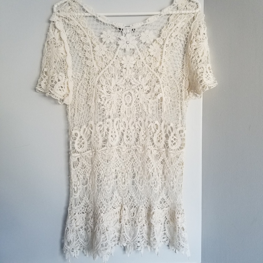 Ultra pink lace shirt women's large cream top - Picture 3 of 3